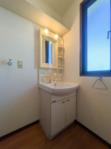 ハピネス高柳　Ｃ棟　＊ C0201号-8