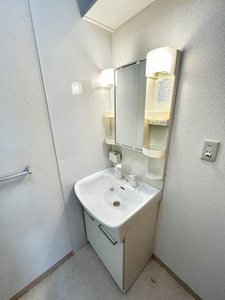 アネシス　＊＊ A0201号-9