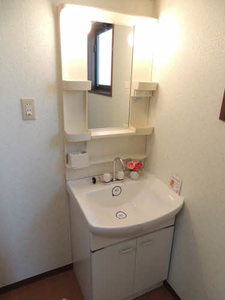 花ぞ野ローズガーデン　Ｆ棟　＊ F0202号-6