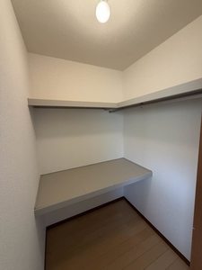 プリムローズ　ヤヒロ　Ｂ棟　＊＊ B0102号-12