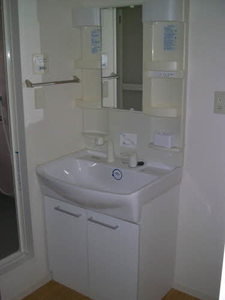 クラニア A棟 A0201号-8