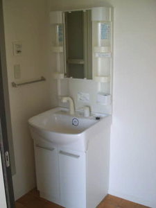 クラニア　Ｂ棟 B0102号-5