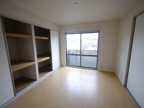 パークヴィレッジ　Ａ棟　＊＊ A0202号-4