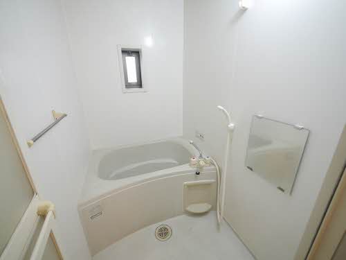 パークヴィレッジ　Ａ棟　＊＊ A0202号-8