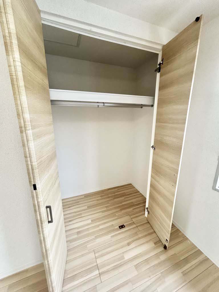 コーポ山内　Ｂ棟　＊＊ B0202号-4