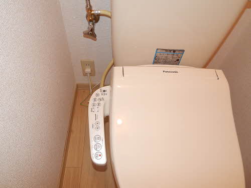 レオン西郷台　Ｂ棟　＊ B0202号-8