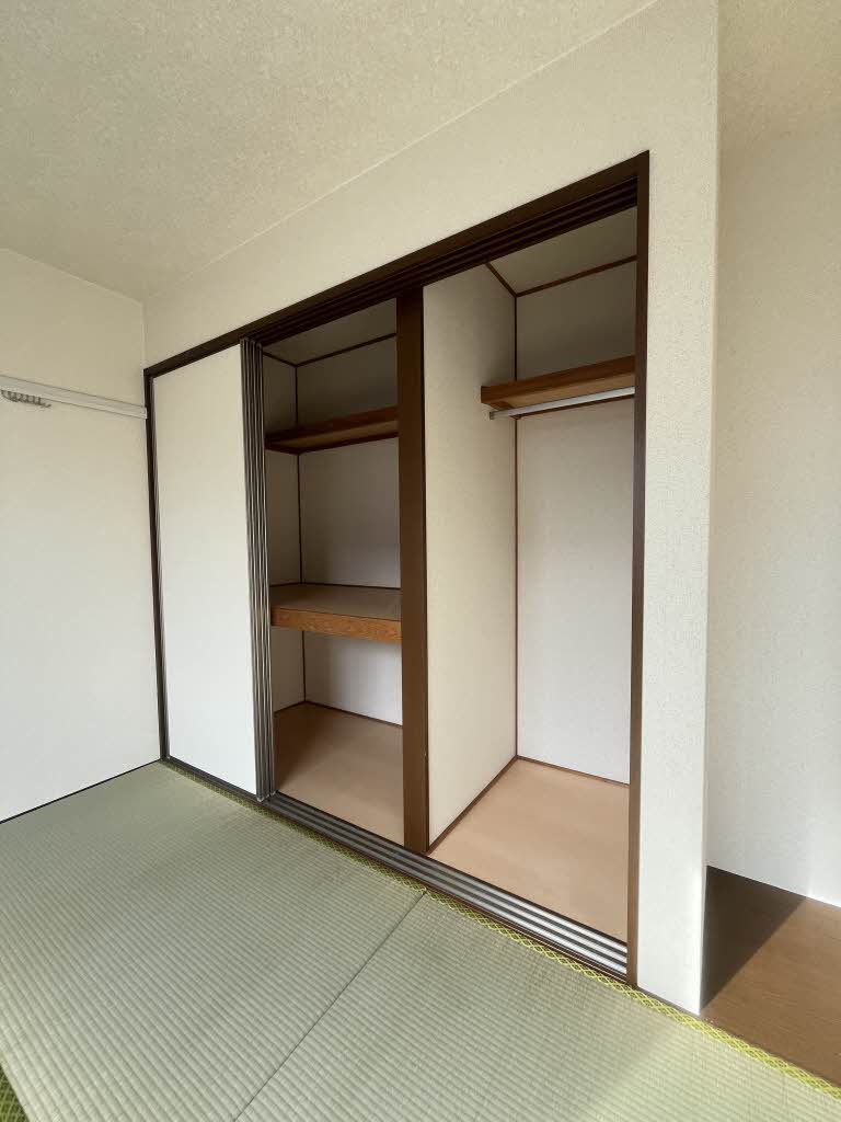 コンフォート・リリー　Ｃ棟　＊＊ C0202号-4