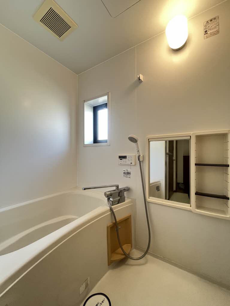 コンフォート・リリー　Ｃ棟　＊＊ C0202号-9