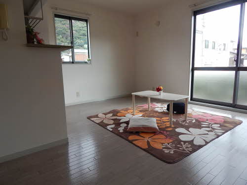 シャーメゾンみち　Ａ棟　＊ A0101号-3