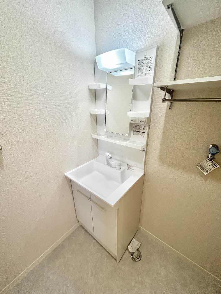 ファンテジー旭ヶ丘　Ａ棟 A0201号-8