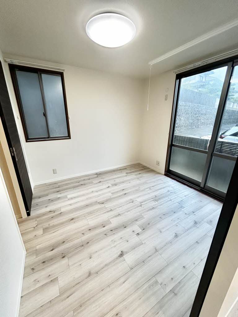 ファンテジー旭ヶ丘　Ｂ棟 B0102号-2