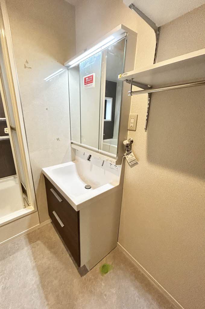 ファンテジー旭ヶ丘　Ｂ棟 B0102号-7