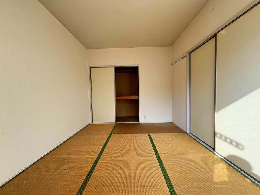 ディアス城原　Ｂ棟　＊＊ B0202号-13