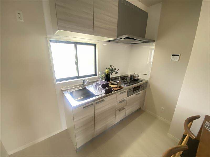 エクセルコート　Ｂ棟　＊＊ B0202号-6