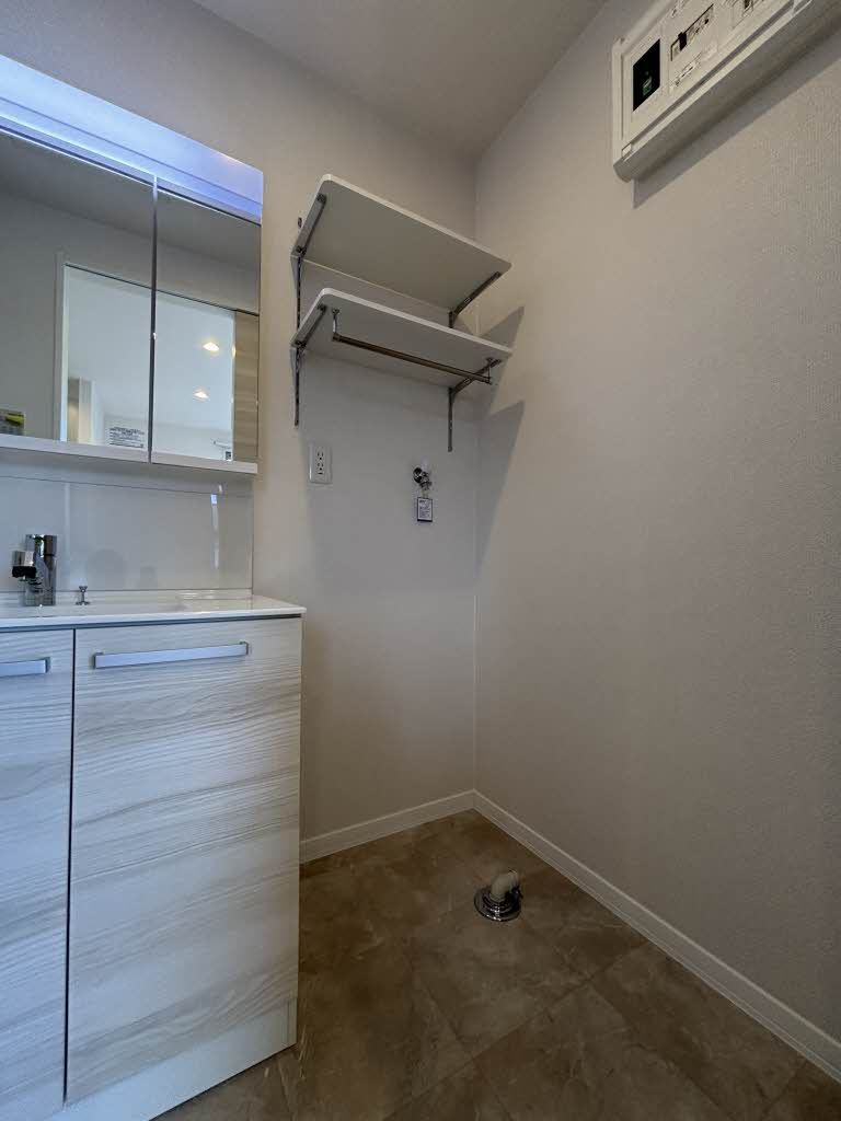 フォーレスＳ　Ｄ棟　＊＊ D0202号-5