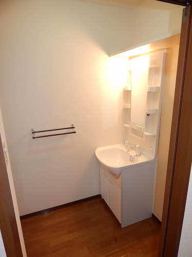 サニーヒルズ　Ａ棟　＊＊ A0101号-3