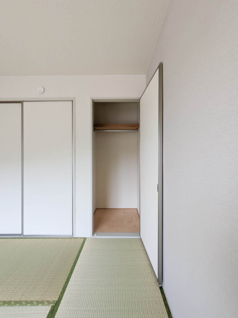 フォーレス華　Ｂ棟　＊＊ B0201号-6