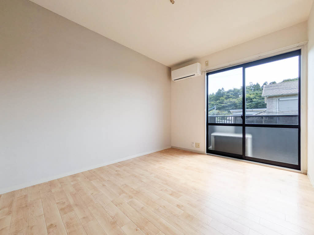 フォーレス華　Ｂ棟　＊＊ B0202号-4