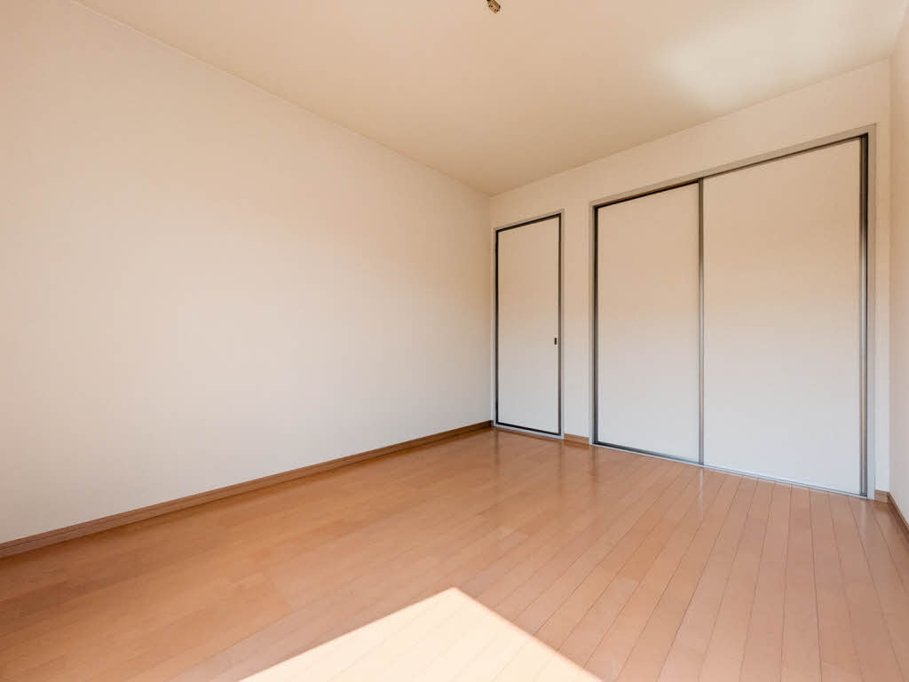 フォーレス華　Ｂ棟　＊＊ B0202号-5