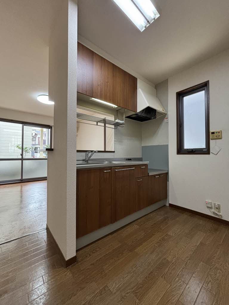 バリュージュRYO C棟 C0102号-3