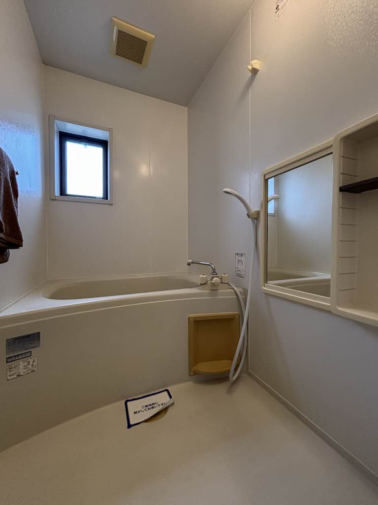 バリュージュRYO C棟 C0102号-4