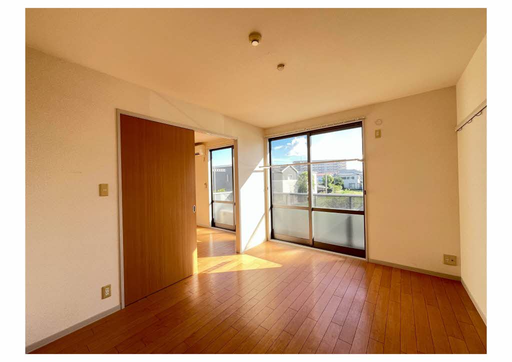 シャーメゾンアルテミス　＊ A0202号-3