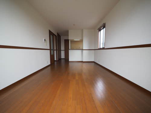 スリーゼ　Ｃ棟　＊＊ C0102号-2