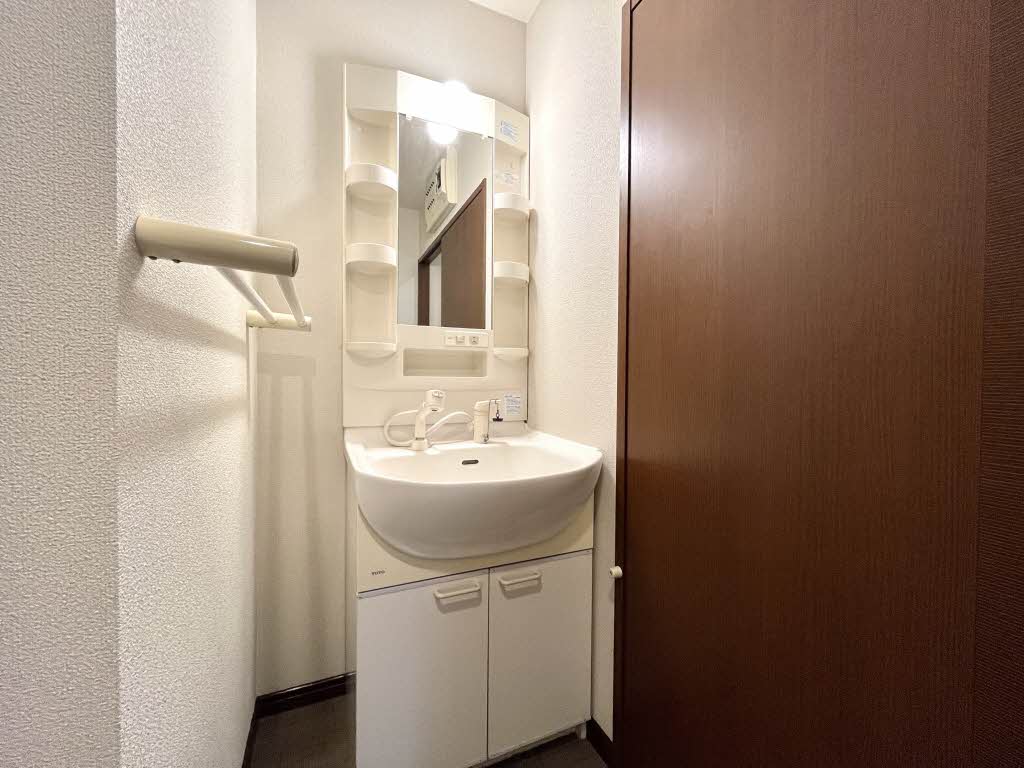 グリーンヴィレッジ則松 A0301号-5