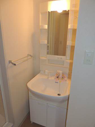 グリーンゲーブルス 弐番館 * B0201号-9