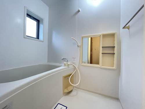 バリュージュ雄希　Ｂ棟　＊＊ B0201号-4