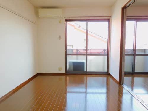 バリュージュ雄希　Ｃ棟　＊＊ C0202号-2