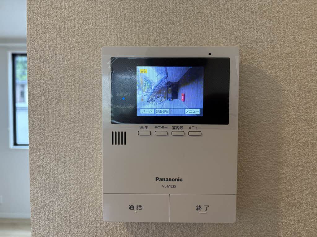 フローラル　Ｂ棟　＊＊ B0101号-11