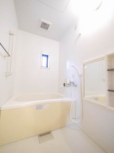 咲ら坂　Ｅ棟　＊ E0102号-6