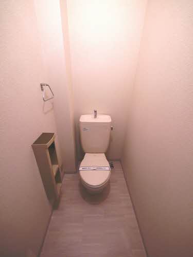 リバービュー　Ｂ棟　＊＊ B0101号-7