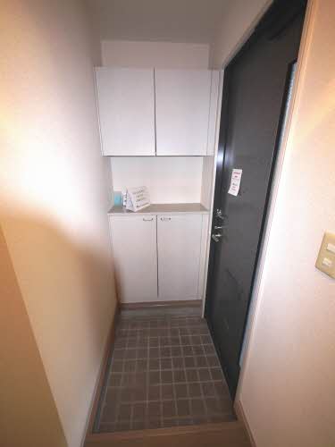 リバービュー　Ｂ棟　＊＊ B0101号-8