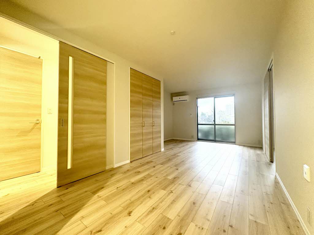 リバービュー　Ｂ棟　＊＊ B0101号-14