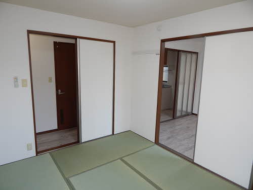 バリュージュ古賀島 A棟 * A0101号-10