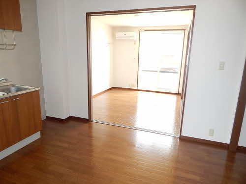 バリュージュ古賀島　Ｂ棟　＊ B0101号-2