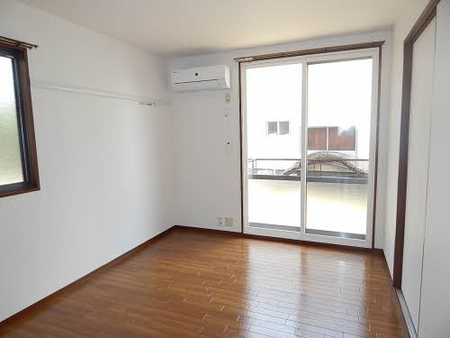 バリュージュ古賀島　Ｂ棟　＊ B0101号-10