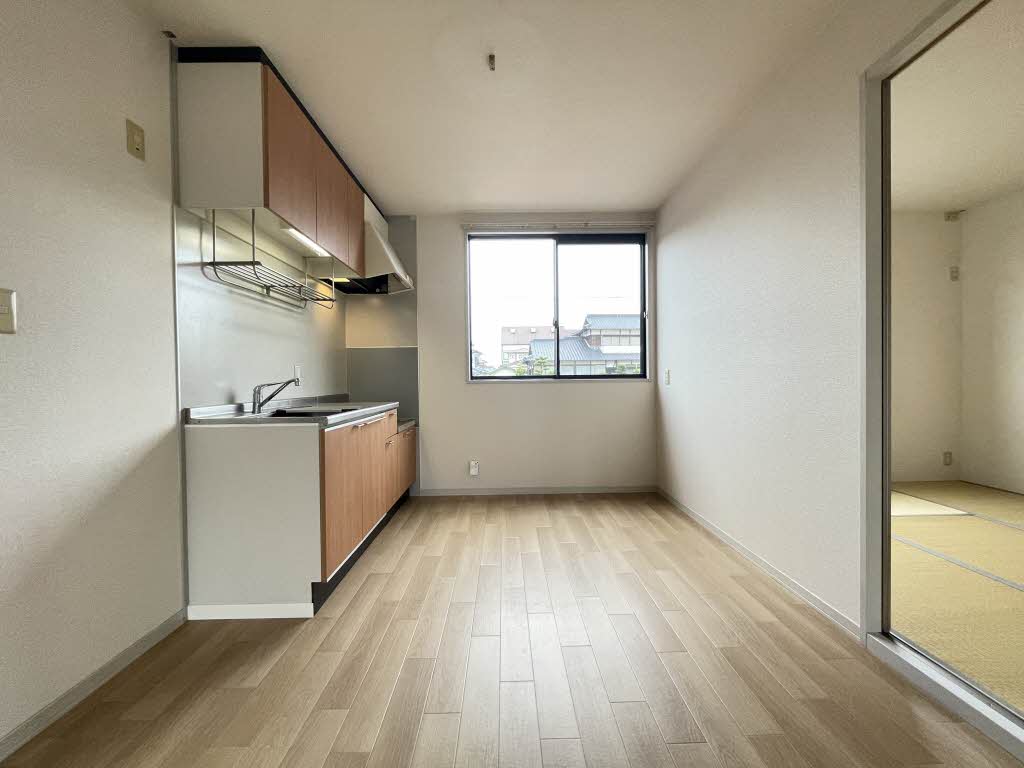 グランドメゾン　＊＊ A0101号-3