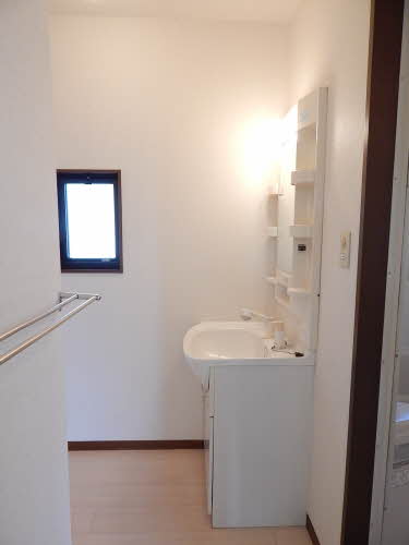 アーバン森町　Ａ棟　＊＊ A0201号-6