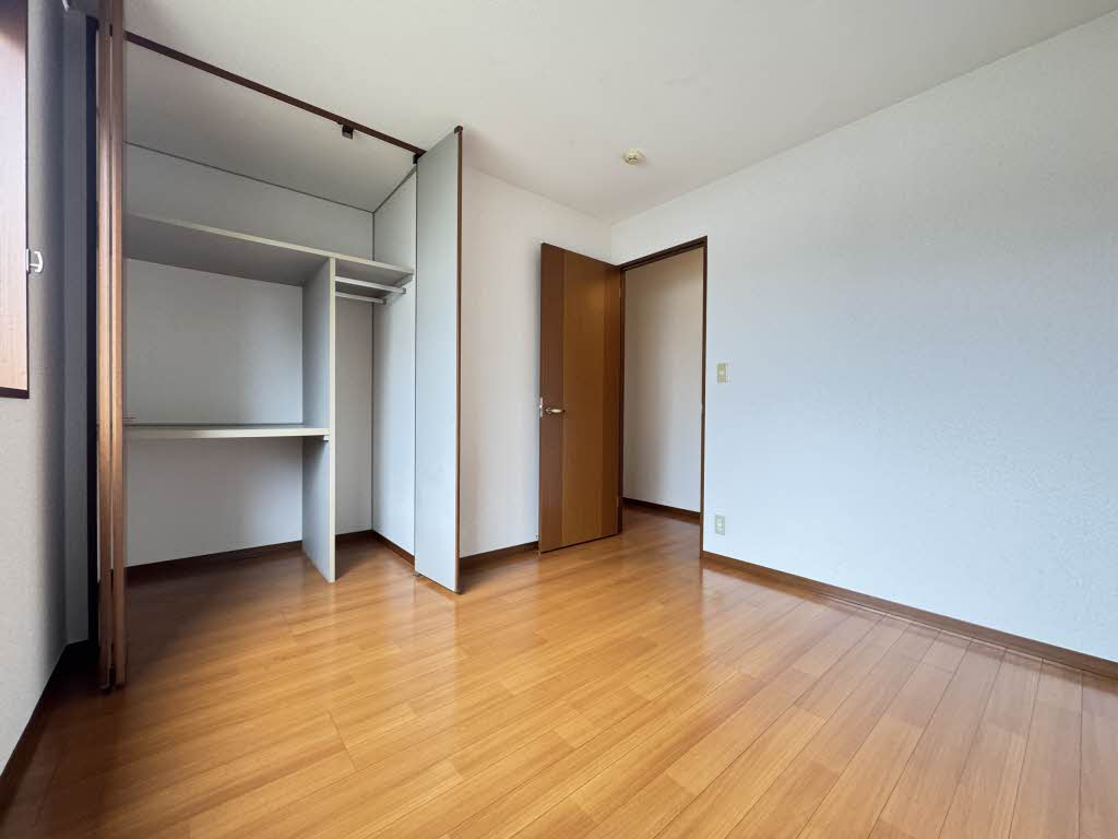 フォーレス中古賀　Ｂ棟　＊＊ B0102号-8