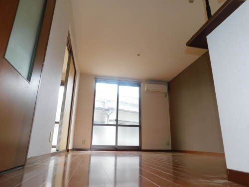 アーバンハイツ三日月　Ｂ棟　＊＊ B0102号-2