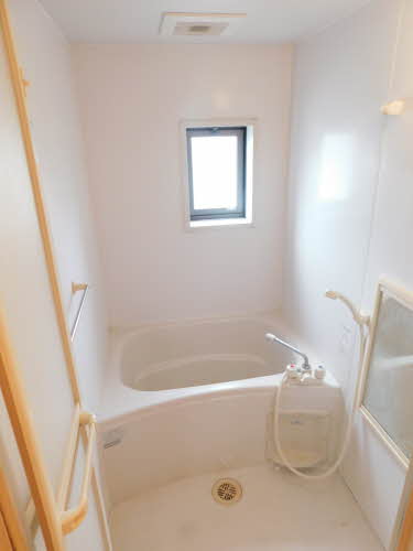 アーバンハイツ三日月　Ｂ棟　＊＊ B0102号-4