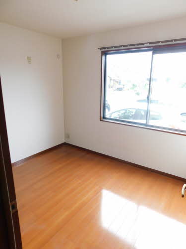 アーバンハイツ三日月　Ｂ棟　＊＊ B0102号-8