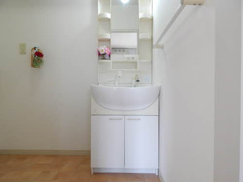 メイプルガーデン和井田　Ａ棟　＊＊ A0102号-13