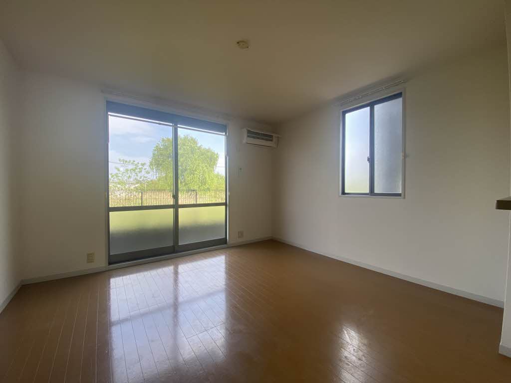 グラン・シャーメゾン B棟 ** B0102号-2