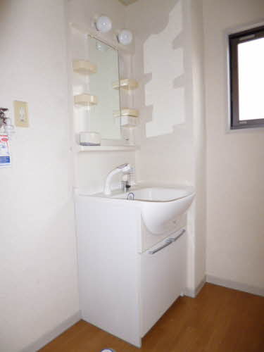 グラン・シャーメゾン　Ｄ棟　＊＊ D0101号-8