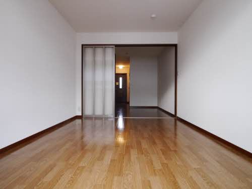 ディアス穴生　＊ A0203号-2