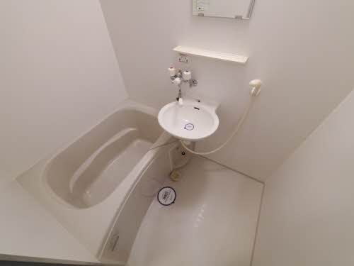 ディアス穴生　＊ A0203号-6